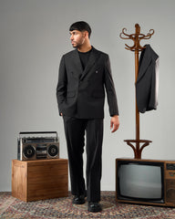BLACK DOUBLE-BREASTED OVERSIZED SUIT