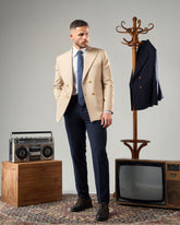 BEIGE DOUBLE-BREASTED BLAZER WITH NAVY-BLUE TROUSERS